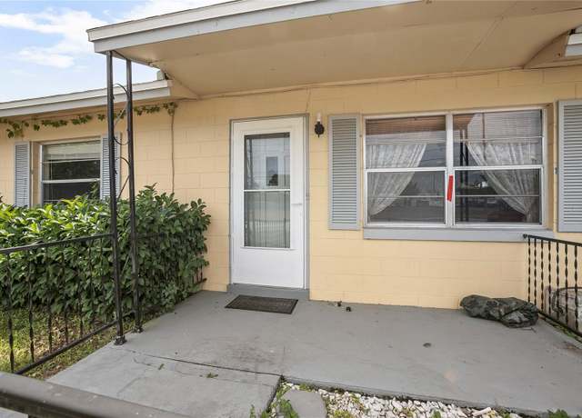 Property at 441 E Kicklighter Rd, Lake Helen, FL 32744, 3 beds, 1 bath