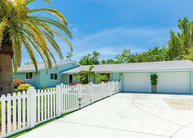 Property at 5238 Susan Ave, Sarasota, FL 34231, 3 beds, 2 baths