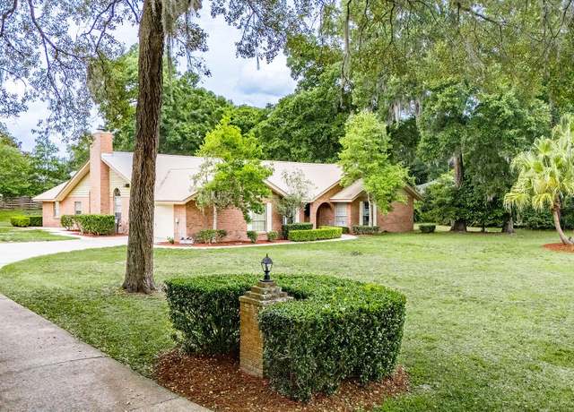 Property at 361 SE 34th St, Keystone Heights, FL 32656, 4 beds, 2 baths