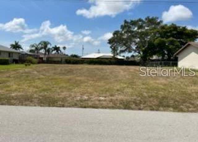 Property at 214 SW 43 Ln, Cape Coral, FL 33914