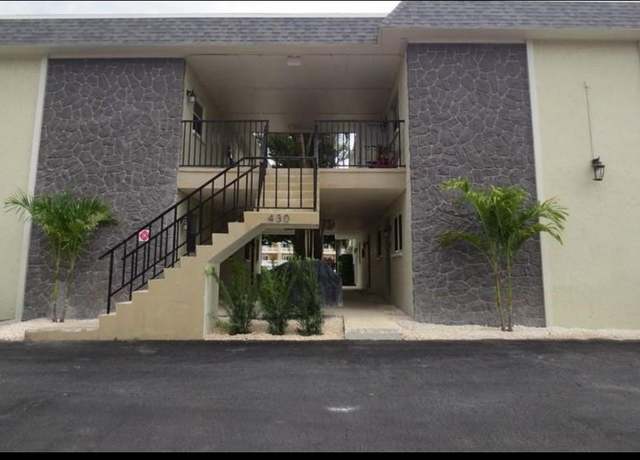 Property at 430 Larboard Way #3, Clearwater Beach, FL 33767, 3 beds, 2 baths