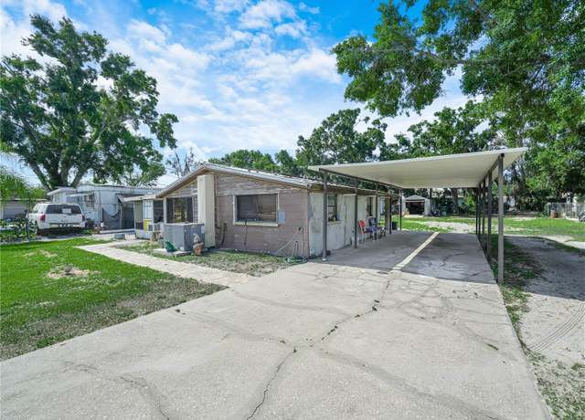Property at 2120 Dille St, Lakeland, FL 33815, 2 beds, 1 bath