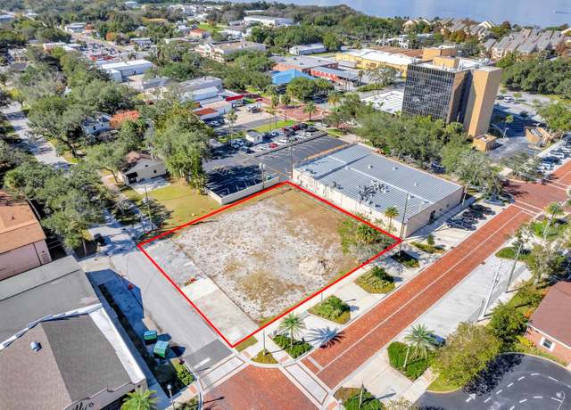 Property at 300 W 2nd St, Sanford, FL 32771