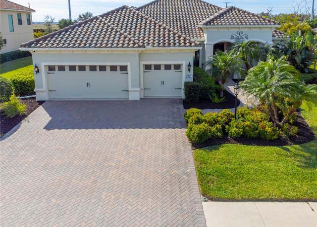 Property at 7817 Passionflower Dr, Sarasota, FL 34241, 4 beds, 3 baths