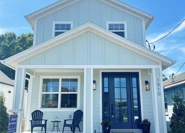 Property at 1910 N Tampania Ave, Tampa, FL 33607, 3 beds, 2.5 baths