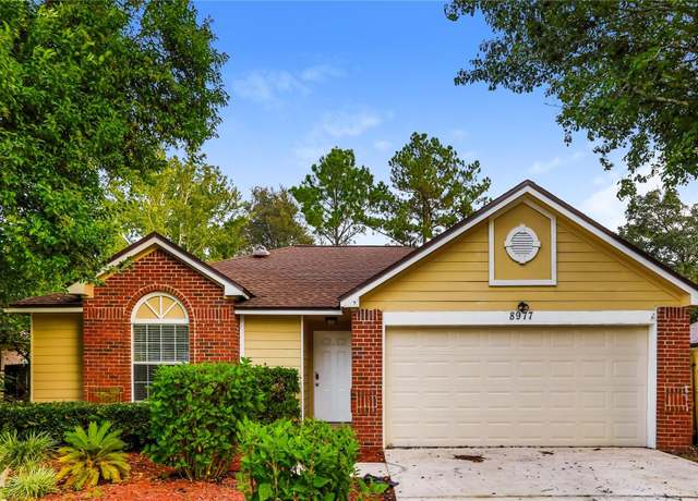 Property at 8977 Bridgecreek Dr, Jacksonville, FL 32244, 3 beds, 2 baths