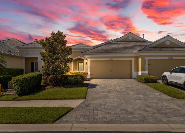 Property at 2070 Crystal Lake Trl, Bradenton, FL 34211, 2 beds, 2 baths