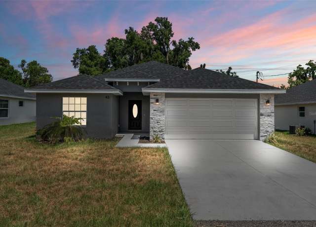 Property at 43 S Kentucky Ave, Umatilla, FL 32784, 4 beds, 2 baths