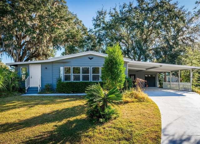 Property at 3 Grove Ct, Wildwood, FL 34785, 2 beds, 2 baths