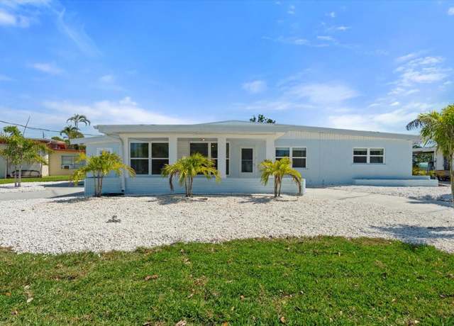 Property at 6715 Georgia Ave, Bradenton, FL 34207, 3 beds, 2 baths