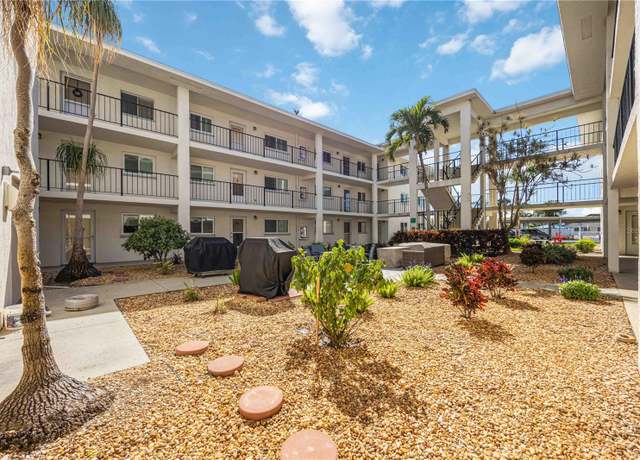 Property at 708 Tamiami Trl S #103, Venice, FL 34285, 2 beds, 2 baths