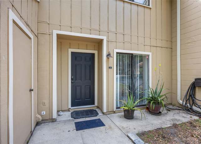 Property at 507 NW 39 Rd #317, Gainesville, FL 32607, 3 beds, 2.5 baths