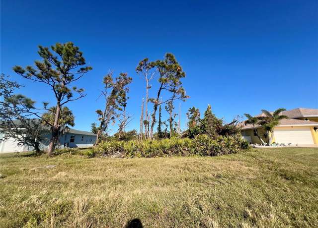 Property at 84 Fairway Rd, Rotonda West, FL 33947
