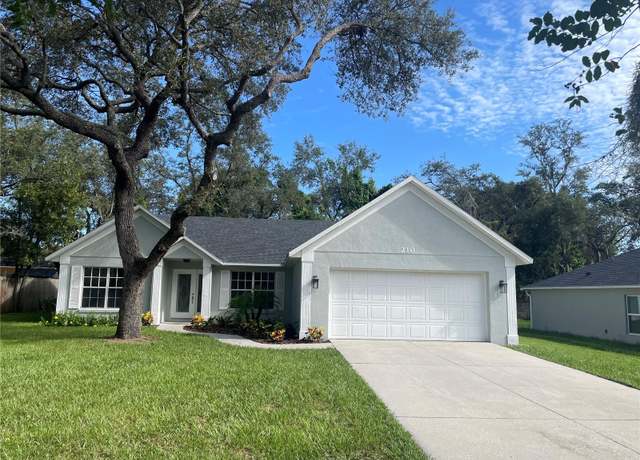 Property at 210 E Baker St, Minneola, FL 34715, 3 beds, 2 baths