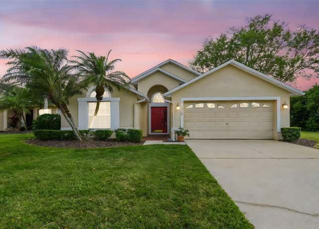 Property at 1045 View Pointe Way, Lakeland, FL 33813, 3 beds, 2 baths