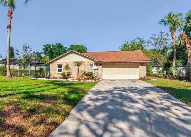 Property at 10545 Parkway Dr, Clermont, FL 34711, 3 beds, 2 baths