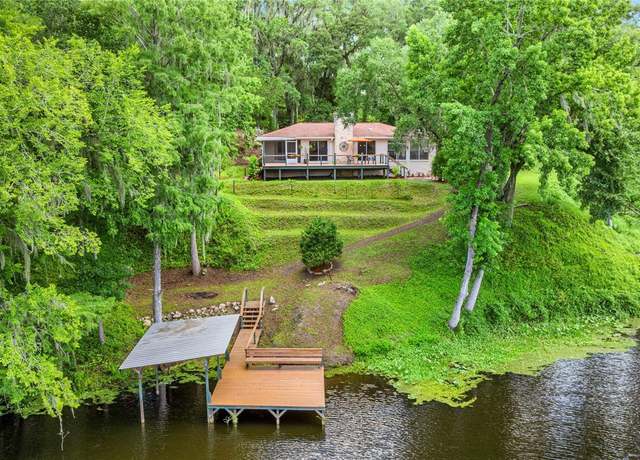 Property at 19620 Fox Trl, Dunnellon, FL 34432, 3 beds, 2 baths