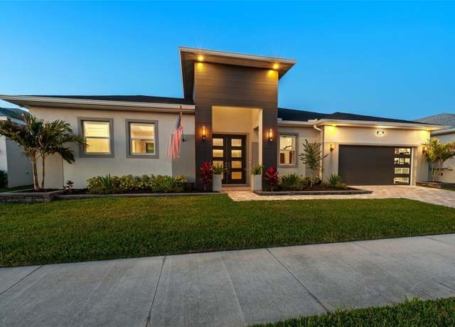 Property at 8580 Ivy Stark Blvd, Wesley Chapel, FL 33545, 4 beds, 3.5 baths