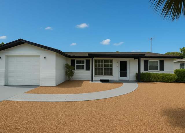 Property at 10914 Oakdale Ave, Port Richey, FL 34668, 2 beds, 2 baths