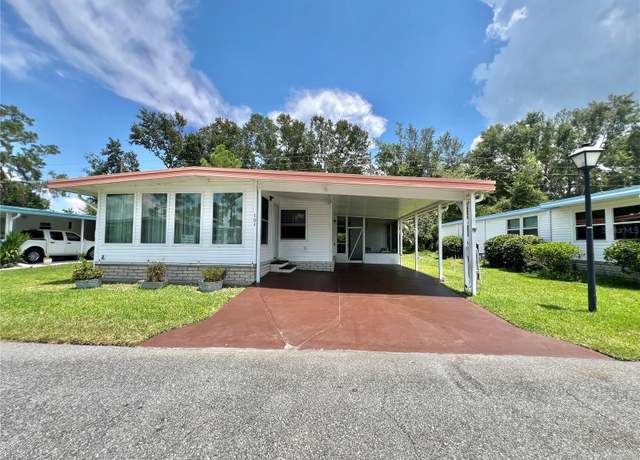 Property at 104 Chestnut St, Leesburg, FL 34748, 2 beds, 2 baths