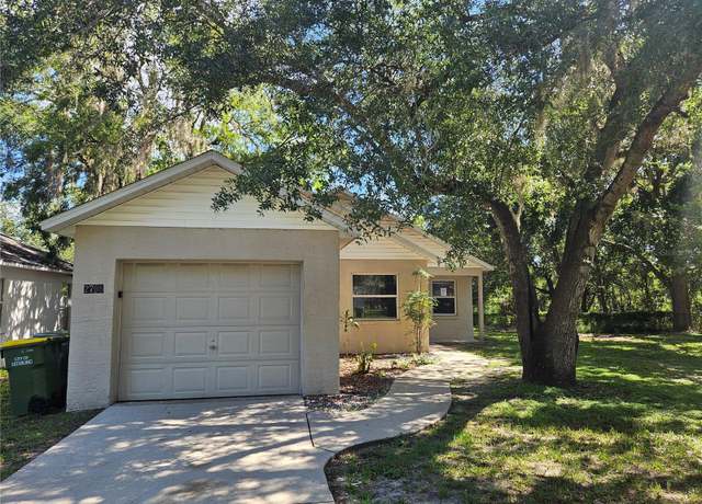 Property at 2708 Lorraine Dr, Leesburg, FL 34748, 3 beds, 2 baths