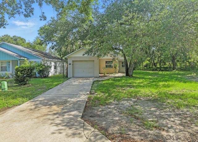 Property at 2708 Lorraine Dr, Leesburg, FL 34748, 3 beds, 2 baths