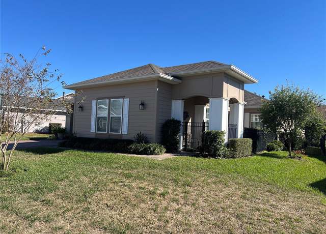 Property at 3642 NW 55th Cir, Ocala, FL 34482, 2 beds, 2.5 baths