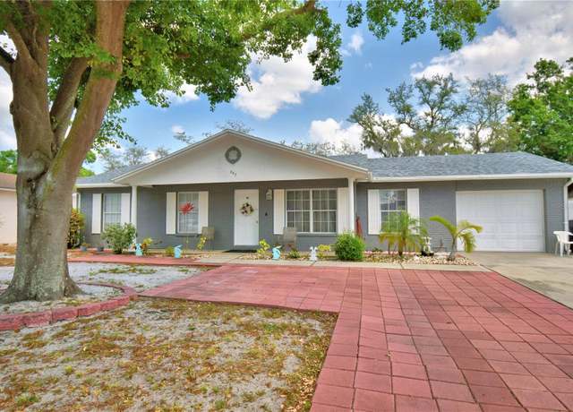 Property at 842 Cinnamon Dr, Winter Haven, FL 33880, 3 beds, 2 baths