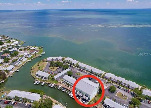Property at 4799 Coquina Key Dr SE, St Petersburg, FL 33705, 2 beds, 1.5 baths