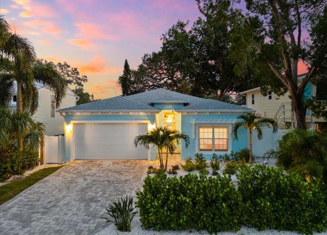 Property at 475 Crystal Bch, Crystal Beach, FL 34681, 4 beds, 2 baths