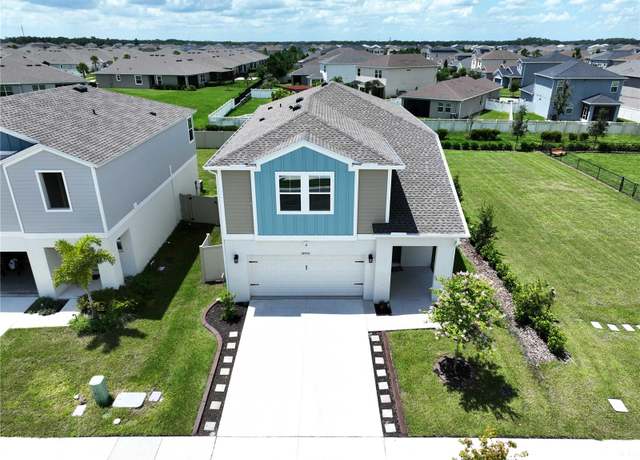 Property at 34056 Scarlet Sage Ct, Wesley Chapel, FL 33545, 5 beds, 3 baths