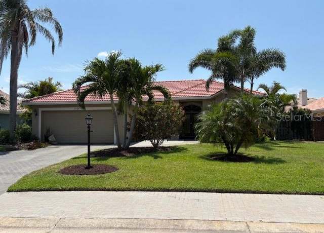 Property at 3724 71st Ter E, Sarasota, FL 34243, 3 beds, 2 baths