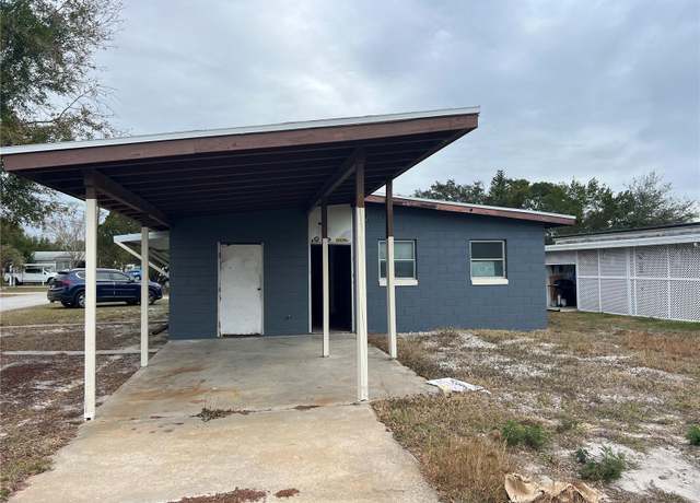 Property at 1121 Oakland Dr, Tavares, FL 32778, 2 beds, 1 bath