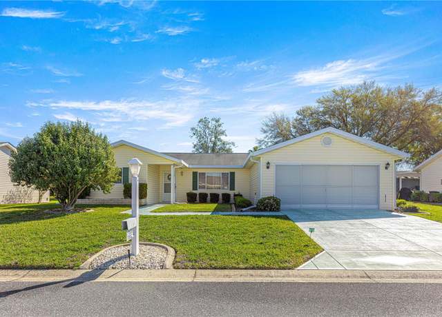 Property at 17807 SE 97th Ave, Summerfield, FL 34491, 3 beds, 2 baths