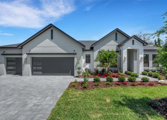 Property at 5374 Clubhouse Hills Ln, Lakeland, FL 33812, 4 beds, 2 baths