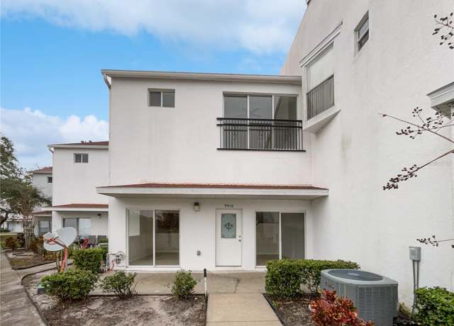 Property at 9416 Citrus Glen Pl, Tampa, FL 33618, 3 beds, 3.5 baths
