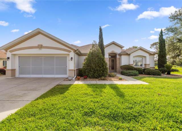 Property at 13015 SE 93rd Cir, Summerfield, FL 34491, 3 beds, 2.5 baths