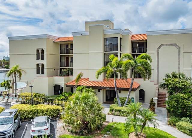Property at 7403 Bayshore Dr #305, Treasure Island, FL 33706, 2 beds, 2 baths