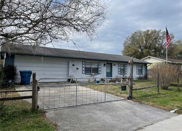 Property at 6361 Boxwood St, Brooksville, FL 34602, 3 beds, 2 baths