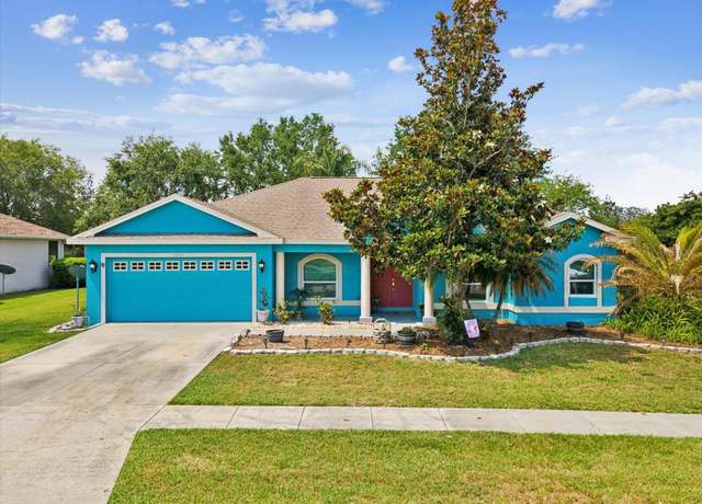 Property at 2255 Long View Cir, Brooksville, FL 34604, 3 beds, 2 baths