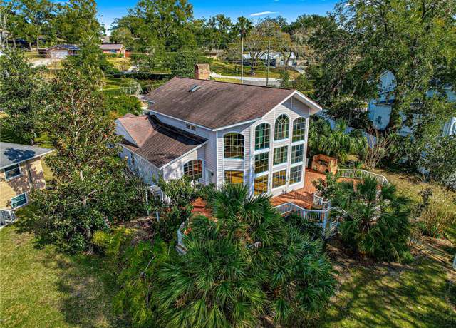 Property at 2450 Topping Pl, Eustis, FL 32726, 4 beds, 3.5 baths