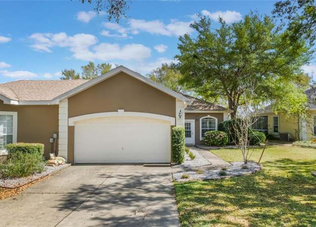 Property at 6200 Topsail Rd, Lady Lake, FL 32159, 2 beds, 2 baths