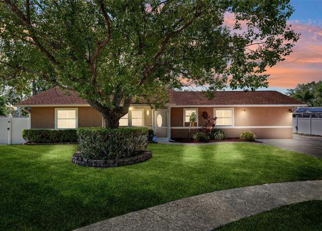Property at 506 Spring Tree Ct, Tarpon Springs, FL 34689, 3 beds, 2 baths