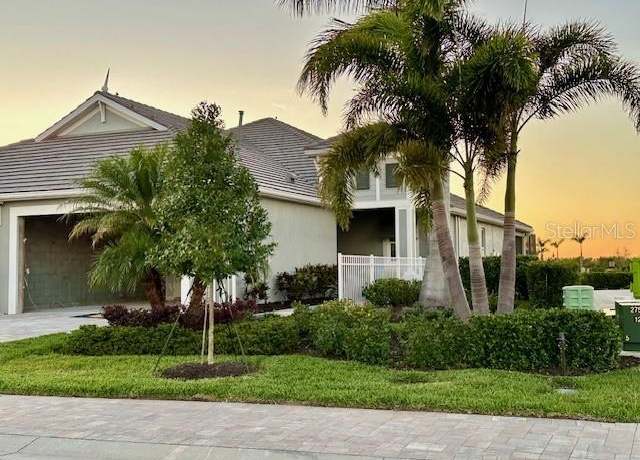 Property at 264 Van Gogh Cv, Bradenton, FL 34212, 2 beds, 2 baths
