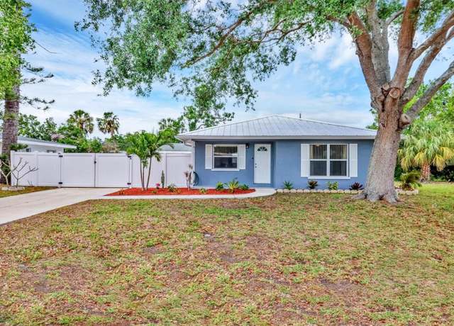Property at 2715 52nd Avenue Ter W, Bradenton, FL 34207, 2 beds, 2 baths