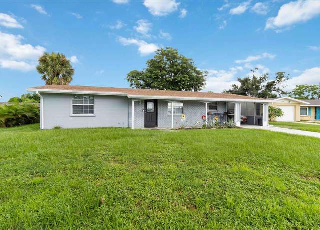 Property at 134 Paddington Rd, Venice, FL 34293, 3 beds, 2 baths