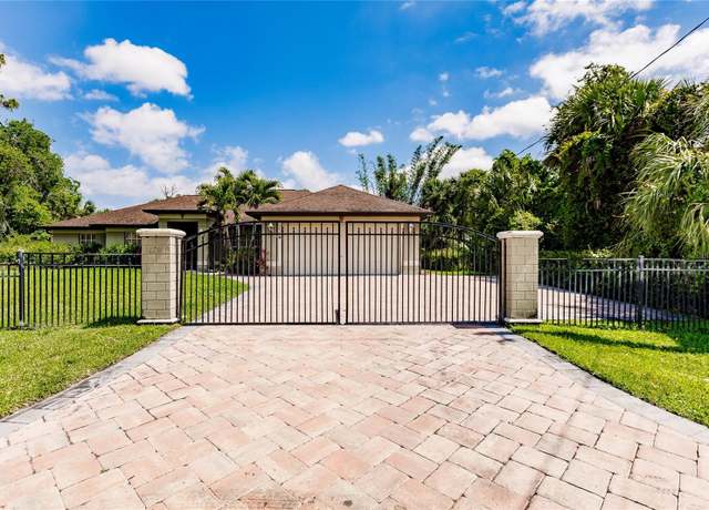 Property at 4238 Golfair Ln, North Port, FL 34288, 3 beds, 2 baths