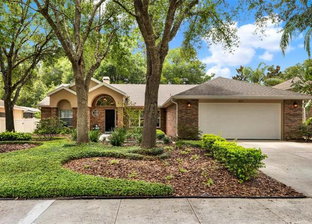 Property at 1453 Maple Leaf Ln, Deland, FL 32724, 3 beds, 2 baths