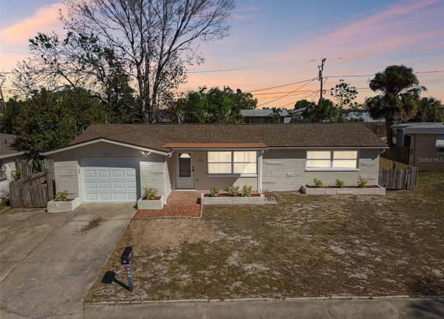 Property at 4209 Westwood Dr, Holiday, FL 34691, 4 beds, 2 baths