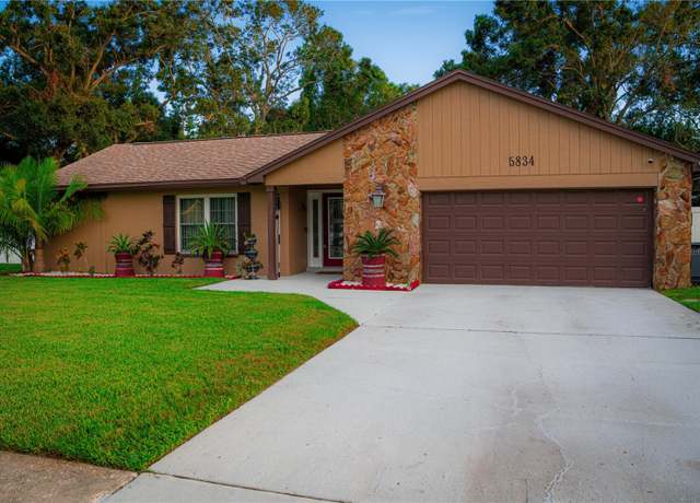 Property at 5834 98th Ave N, Pinellas Park, FL 33782, 3 beds, 2 baths